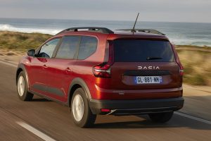 Dacia-Jogger-Hybrid-(12)