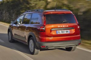 Dacia-Jogger-Hybrid-(14)