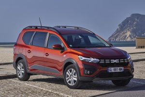 Dacia-Jogger-Hybrid-(3)