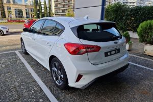 Ford-Focus-CarCenter-(7)