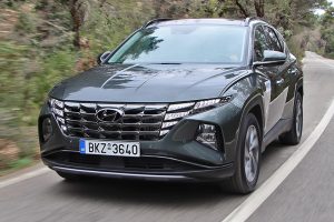 Hyundai-Tucson-1.6T-kinisi