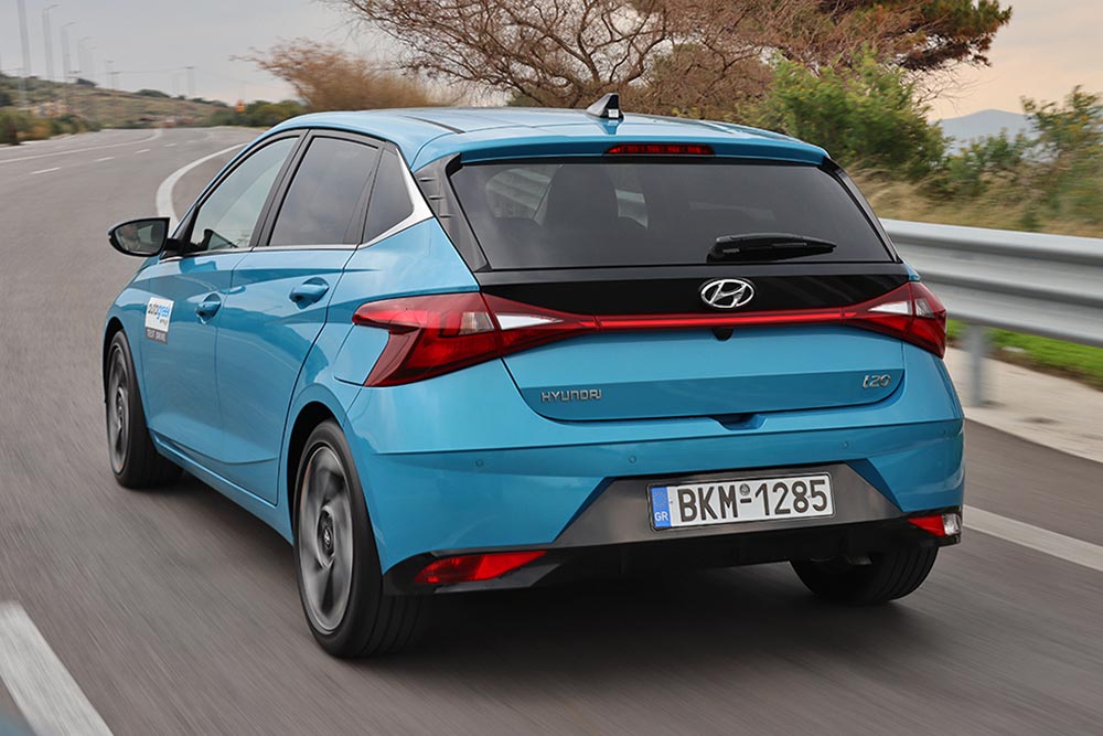 https://autogreeknews.gr/wp-content/uploads/2023/02/Hyundai-i20-9.jpg