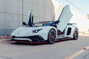 Lamborghini-Aventador-SV-11
