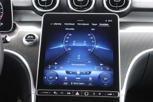 Mercedes C 300 e (19)