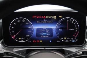 Mercedes C 300 e (22)