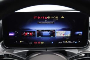 Mercedes C 300 e (23)