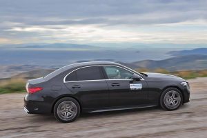 Mercedes C 300 e (32)