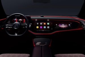 Mercedes-E-Class-tablo-2023-(4)