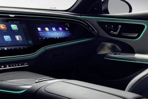 Mercedes-E-Class-tablo-2023-(5)