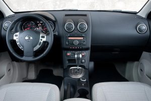Nissan-Qashqai-2010-1280-2a