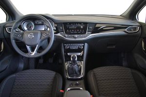 Opel-Astra-16d-136ps (5)