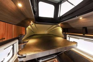 Toyota-Hilux-BR75-Camper-17