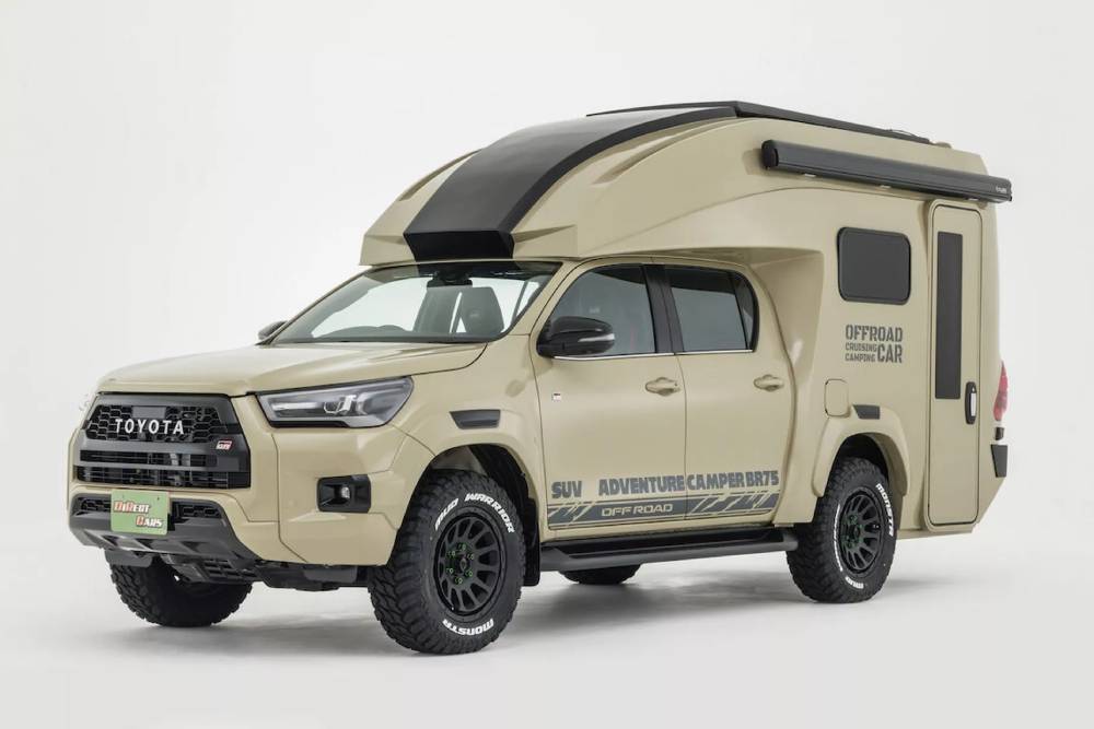 https://autogreeknews.gr/wp-content/uploads/2023/02/Toyota-Hilux-BR75-Camper-2.jpg