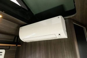 Toyota-Hilux-BR75-Camper-20