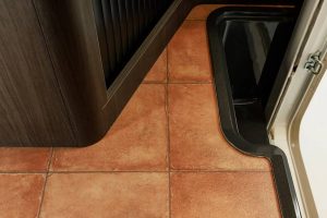 Toyota-Hilux-BR75-Camper-22