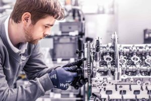 bentley-batur-w12-engine (3)