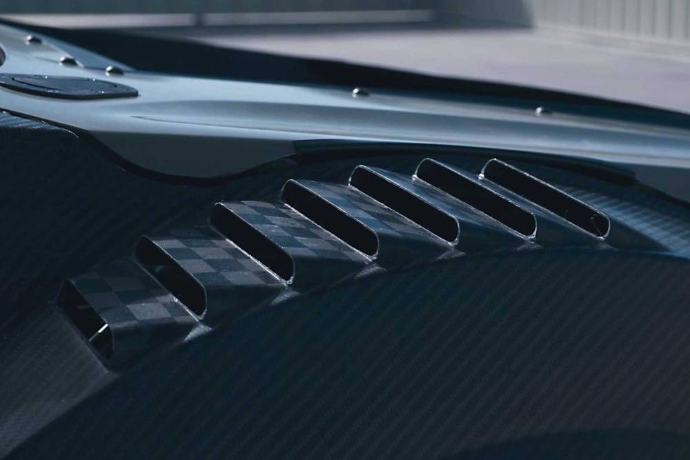 https://autogreeknews.gr/wp-content/uploads/2023/02/honda-cr-v-hybrid-racer-project-teaser-5.jpg