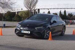mercedes eqe moose test