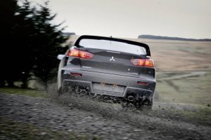 mitsubishi_lancer_evolution_x_1