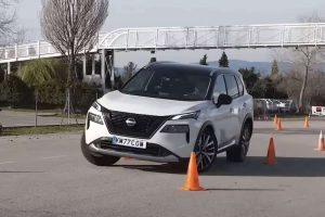 nissan x-trail moose test