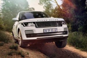 range_rover_vogue_se_p400e_38