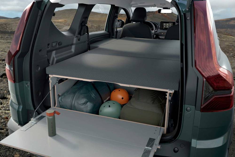 Νέο Dacia Jogger Sleep Pack με διπλό κρεβάτι