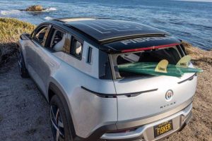 2023-fisker-ocean-exterior-rear-view-california-mo
