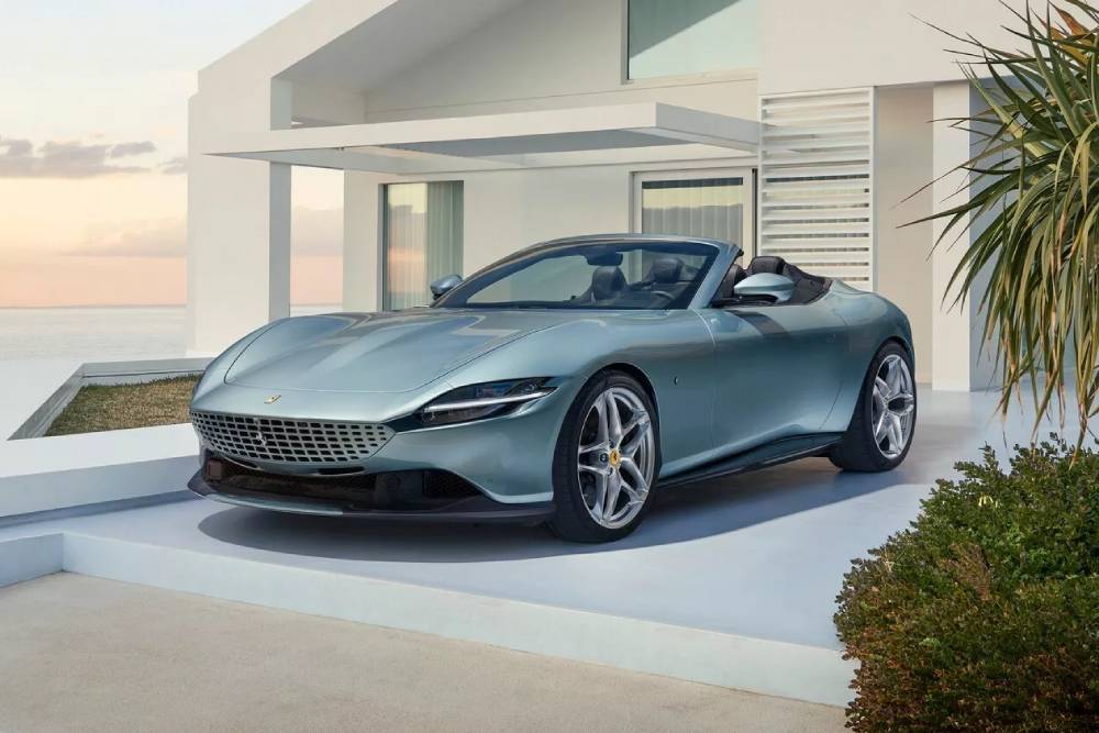 https://autogreeknews.gr/wp-content/uploads/2023/03/2024-Ferrari-Roma-Spider-4.jpg