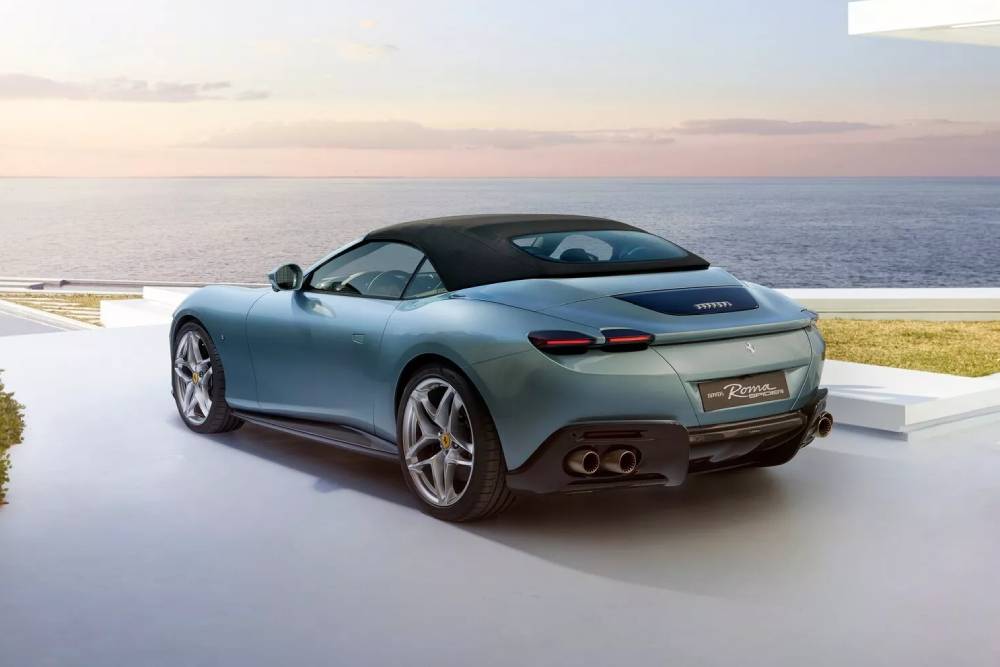 https://autogreeknews.gr/wp-content/uploads/2023/03/2024-Ferrari-Roma-Spider-6.jpg