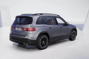 2024-Mercedes-GLA-GLB-26-2048×1366