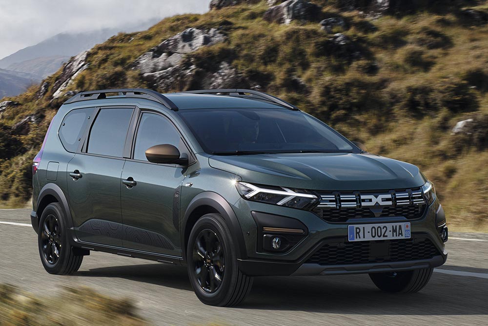 https://autogreeknews.gr/wp-content/uploads/2023/03/Dacia_Jogger_Extreme.jpg