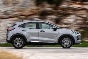 FORD-PUMA-TITANIUM-(3)