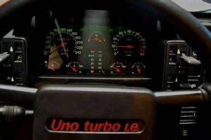 Fiat-Uno-Turbo-1989-(4)