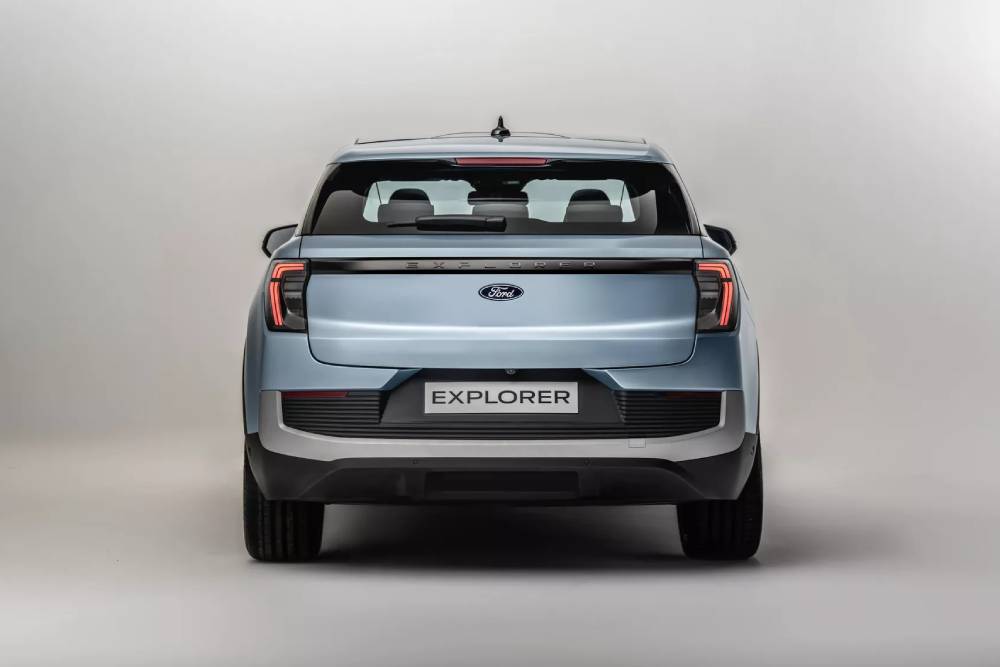https://autogreeknews.gr/wp-content/uploads/2023/03/Ford-Explorer-EV-00027.jpg