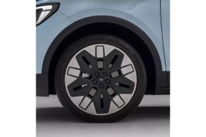 Ford-Explorer-EV-00033