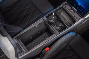 Ford-Explorer-EV-00036