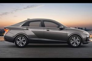 Hyundai-Accent-2023-(3)