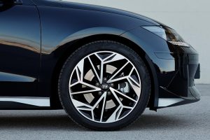 Hyundai-IONIQ-6-exterior (8)