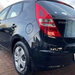 Hyundai-i30-2011-(8)