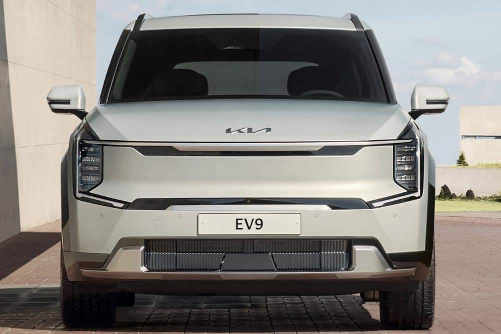 https://autogreeknews.gr/wp-content/uploads/2023/03/Kia-EV9-15.jpg