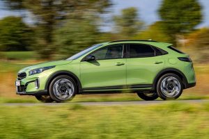 Kia-XCeed-2023-(4)