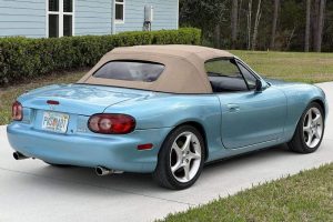 LS-Swapped-2000-Mazda-Miata-14