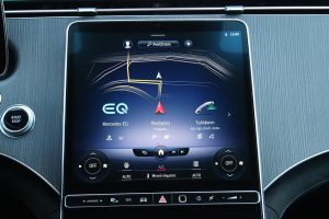 Mercedes EQE 350+ (18)