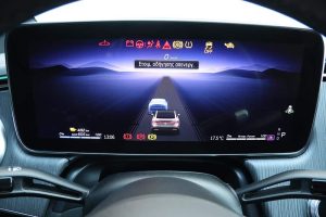 Mercedes EQE 350+ (21)