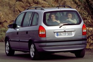 Opel-Zafira-1st-gen-(5)