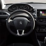 Peugeot-208-tablo