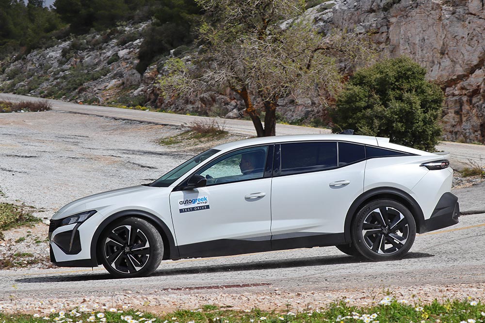 https://autogreeknews.gr/wp-content/uploads/2023/03/Peugeot-408-1.2-PureTech-130-14.jpg
