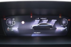 Peugeot 408 1.2 PureTech 130 (33)