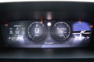 Peugeot 408 1.2 PureTech 130 (36)