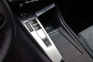 Peugeot 408 1.2 PureTech 130 (39)